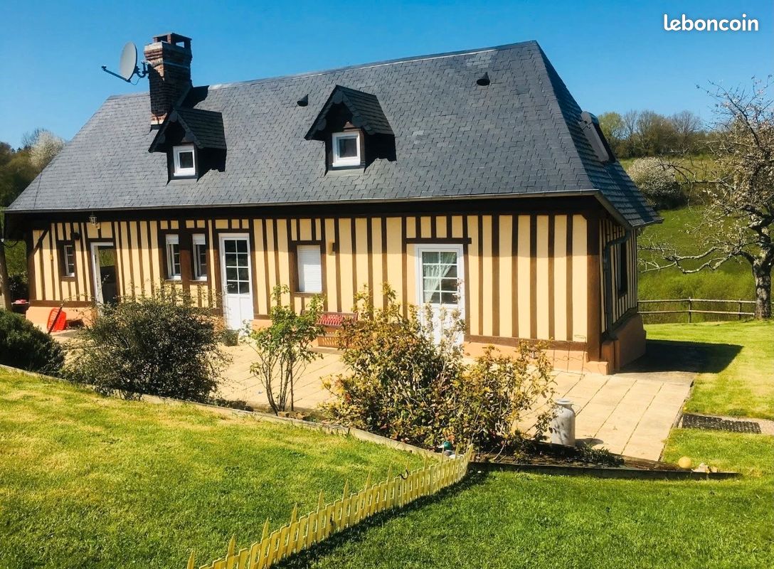 Maison 6 pièces 115 m² · à Courtonne-les-Deux-Églises · 115 m² · 240 000 €
