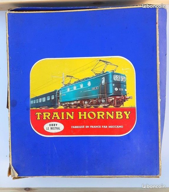 Paire D'attelages Hornby Meccano Après-guerre Pour Wagons Et Locomotives - Métal Blanc, Voie 0, Années 1950