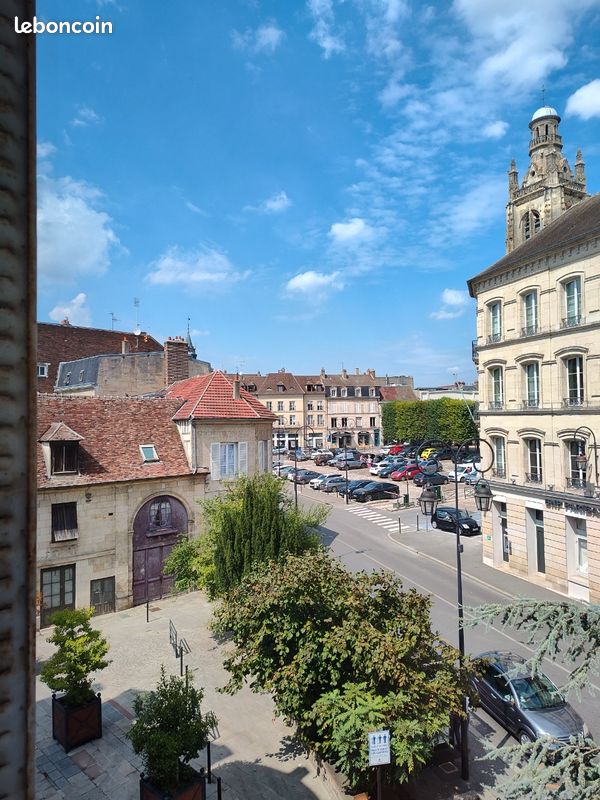 Appartement 3 pièces 46 m² · à Compiègne · 46 m² · 720 €