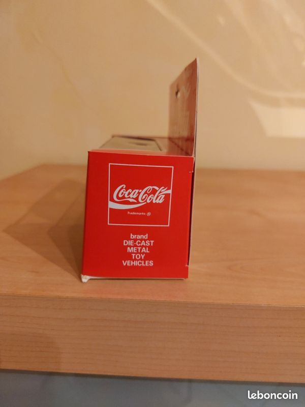 Camion Miniature Dodge Baché Coca-Cola Jaune - Solido 1/43, Modèle LL1590, Occasion Comme Neuf