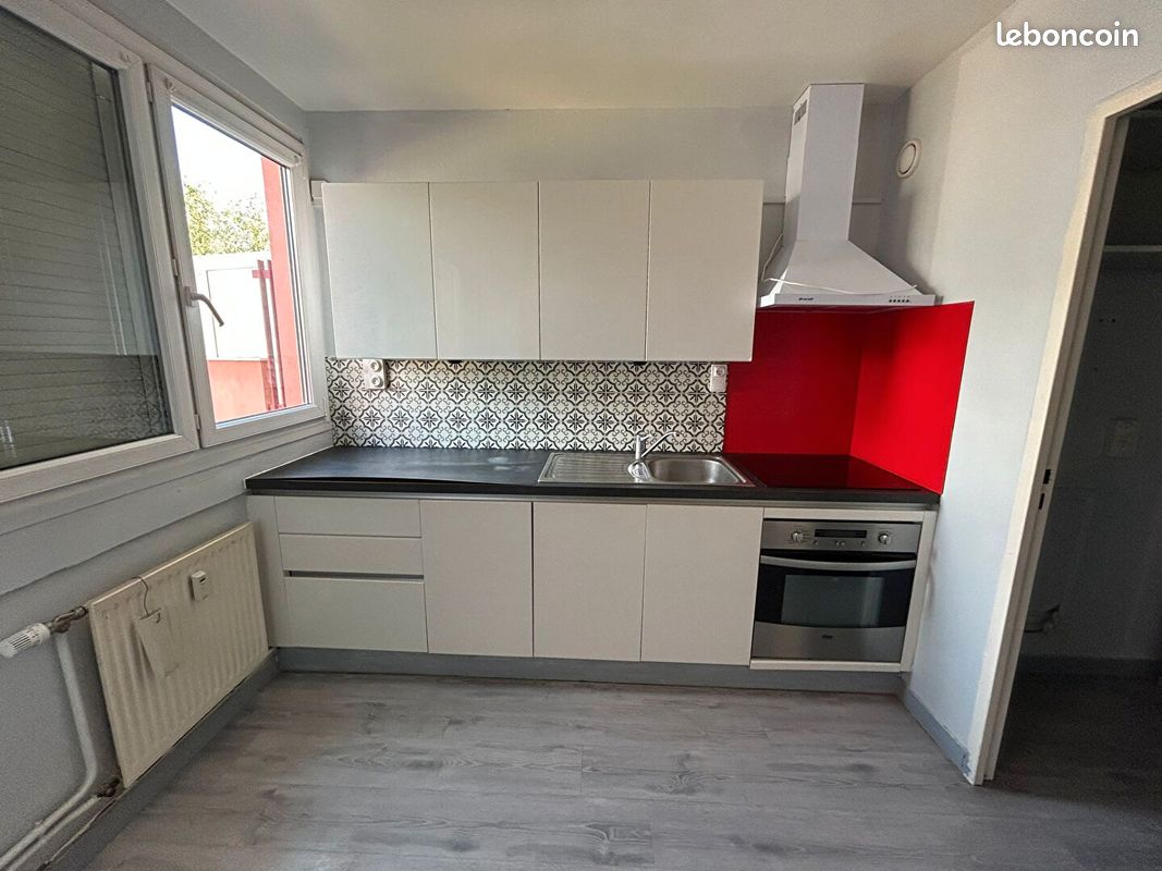 Appartement 4 pièces 85 m² · à Poitiers · 85 m² · 950 €