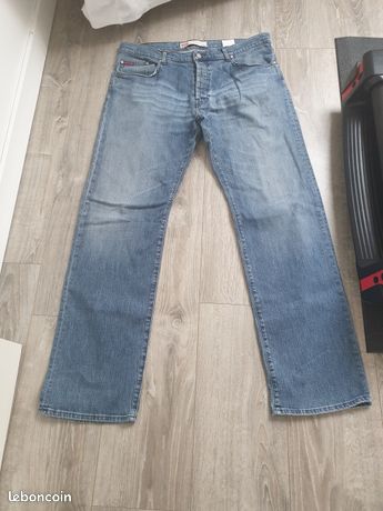 annonces de jeans lee