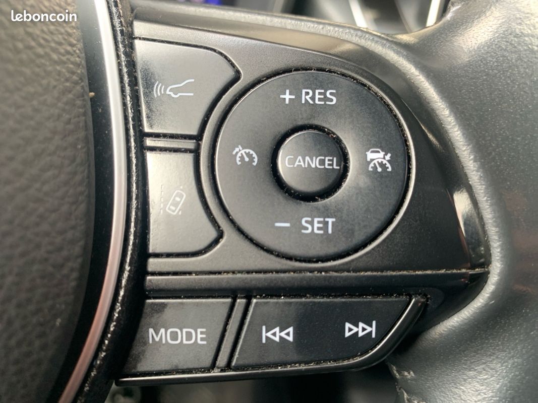 TOYOTA COROLLA XII (2) 1.8 HYBRIDE 122H ACTIVE 98Ch Garantie 12 mois (image 20)
