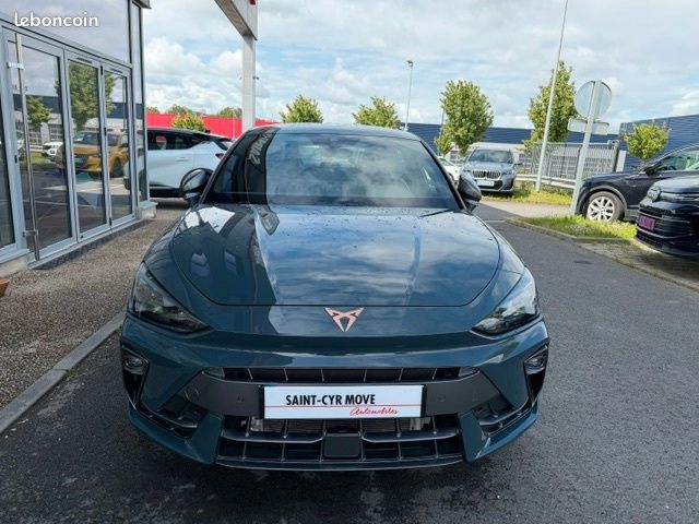 Cupra Leon 1.5 eTSI Hybrid 150 ch DSG7 V (image 4)