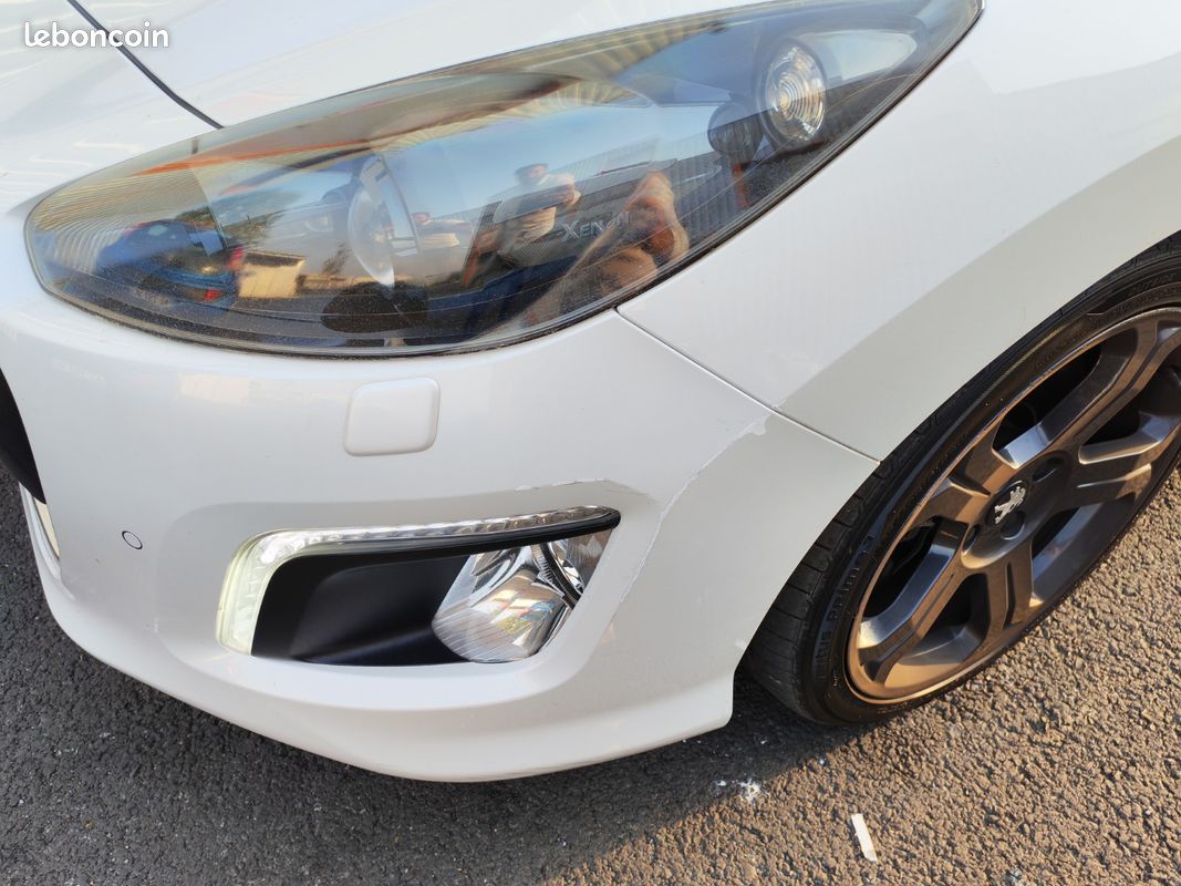 PEUGEOT 308 CC 1.6 THP 200ch Roland Garros (image 19)