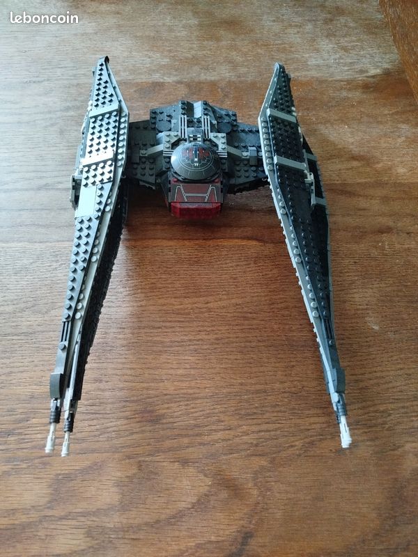 Lego Star Wars 75179 Kylo Ren's Tie fighter Non-officiel