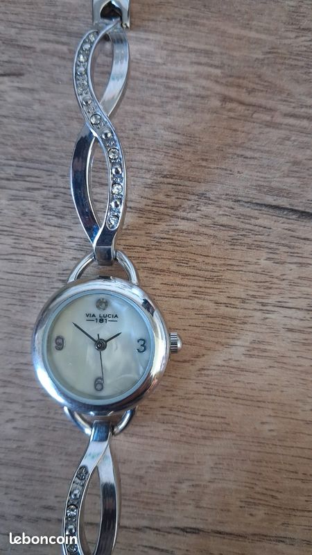 Montre Bracelet Femme Via Lucia 181 - Élégance Intemporelle