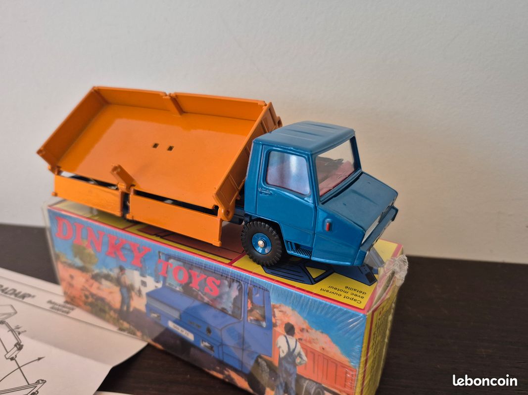 DINKY SUPERTOYS N°569 Berliet Stradair Benne Laterarale EUR 54,99 - FR
