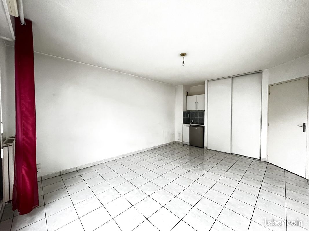 Appartement 2 pièces 38 m² · à Rodez · 38 m² · 420 €