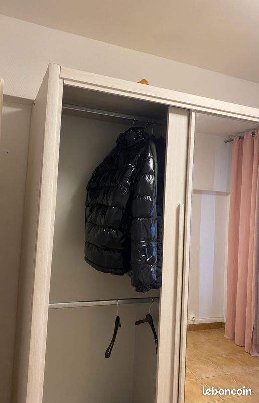 Armoire (image 2)