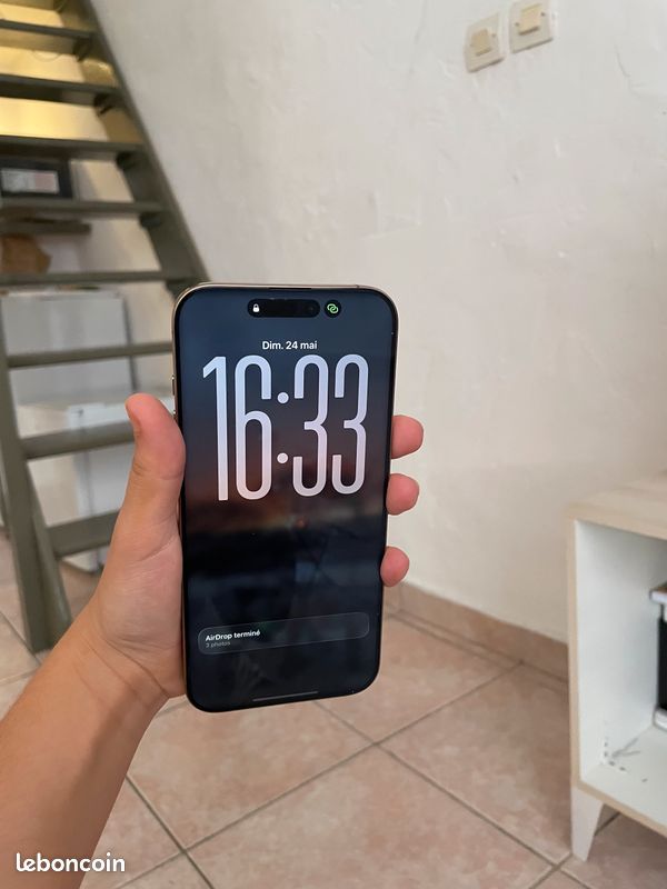IPhone 16 pro Max Neuf batterie 100% (image 7)