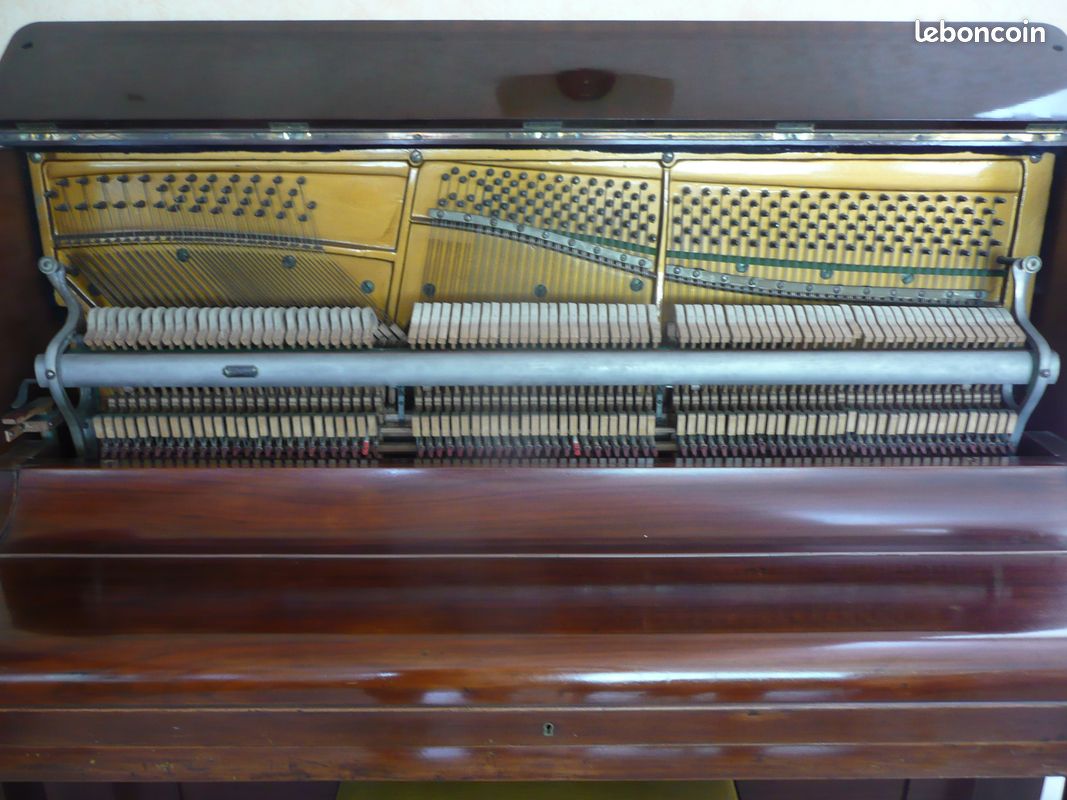 Piano droit de marque Hermann Matz (image 6)