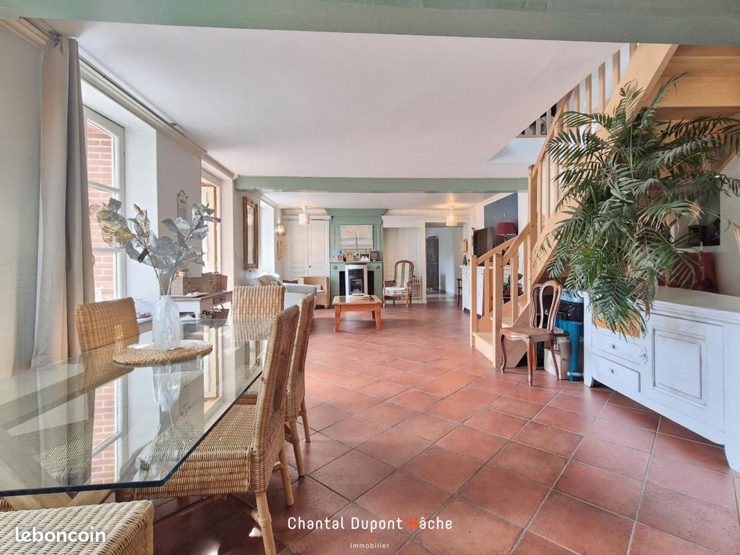 Maison 5 pièces 180 m² · à Chartres · 180 m² · 369 000 €