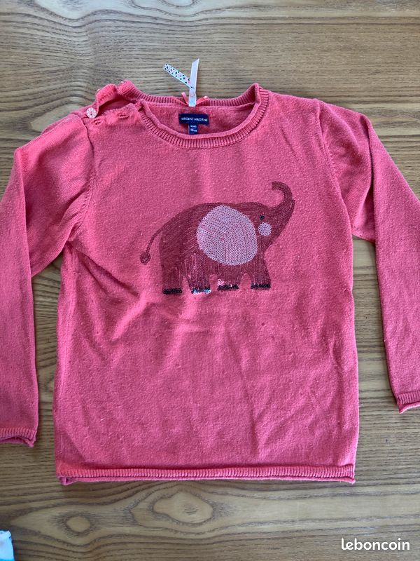 Pull 5/6 ans (image 1)