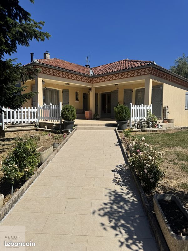 Maison 5 pièces 130 m² · à Montredon-Labessonnié · 130 m² · 199 000 €
