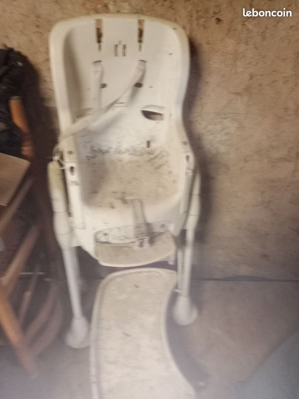 Chaise haute bébé (image 2)