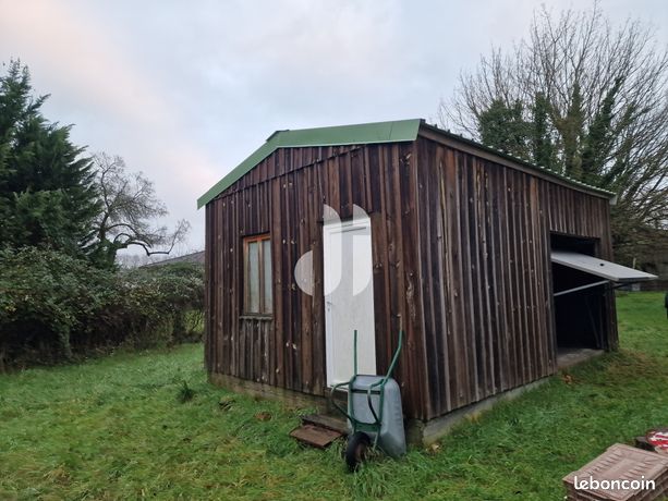 Parking/box 30 m² Gradignan