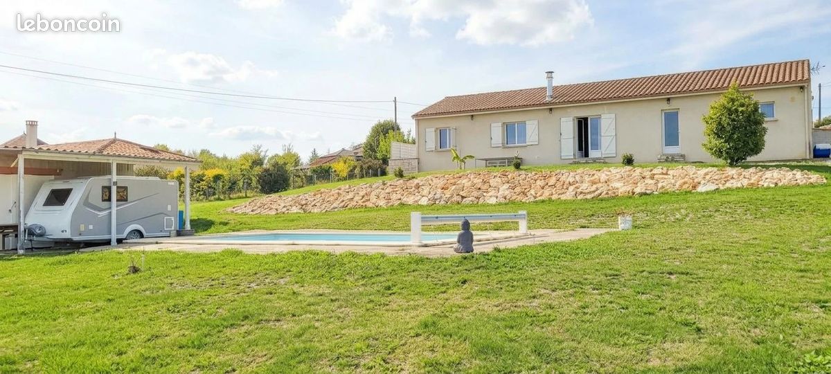 Maison 6 pièces 133 m² · à Montcuq-en-Quercy-Blanc · 133 m² · 235 400 €