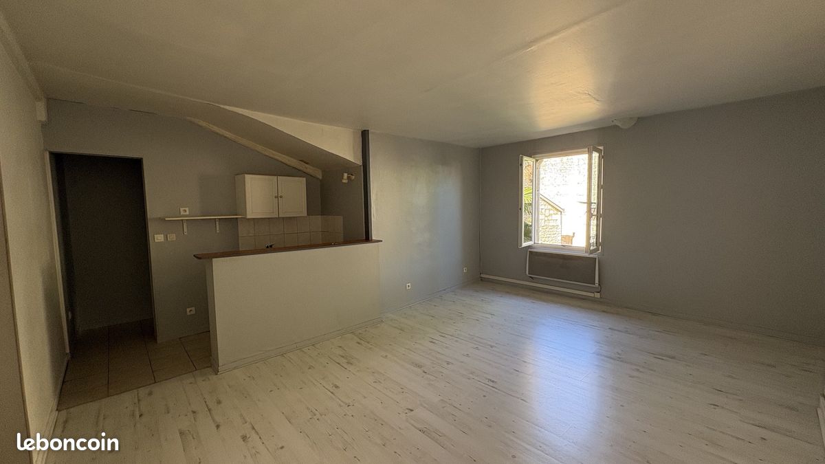 Appartement 2 pièces 38 m² · à Niort · 38 m² · 435 €