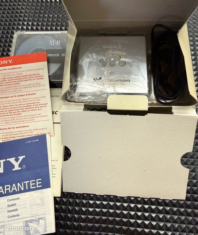 Lot De 4 Minidisques Sony Et Maxwell - Import Japon - Occasion