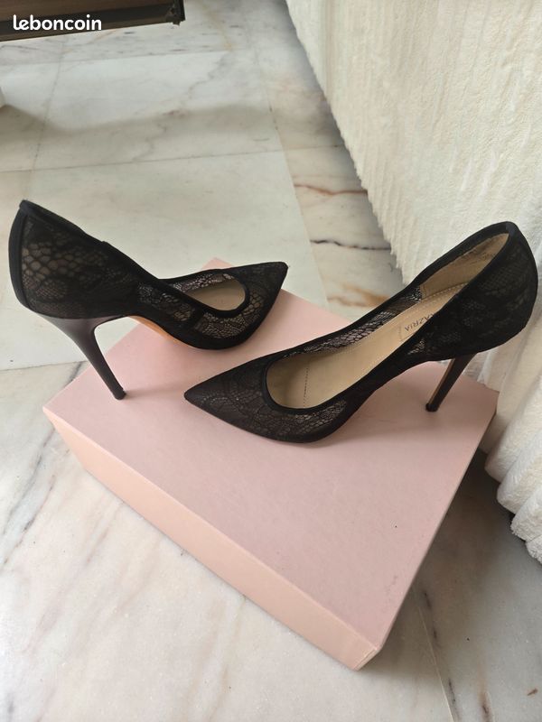 Chaussure à lacets pour femmes avec semelle amovible en cuir laminé et tissu tressé platine