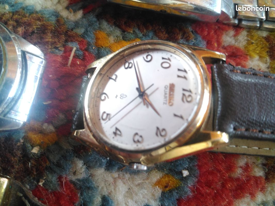 Lot 73 montres vintage (image 18)