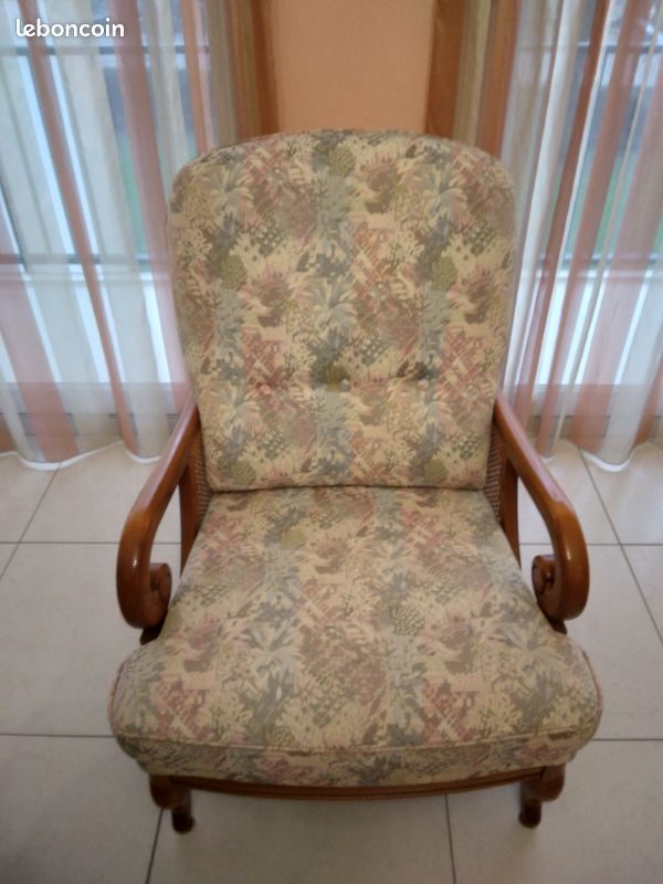 Fauteuil tapissier (image 3)