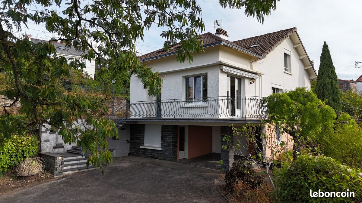 Maison 8 pièces 137 m² · à Oudon · 137 m² · 265 500 €