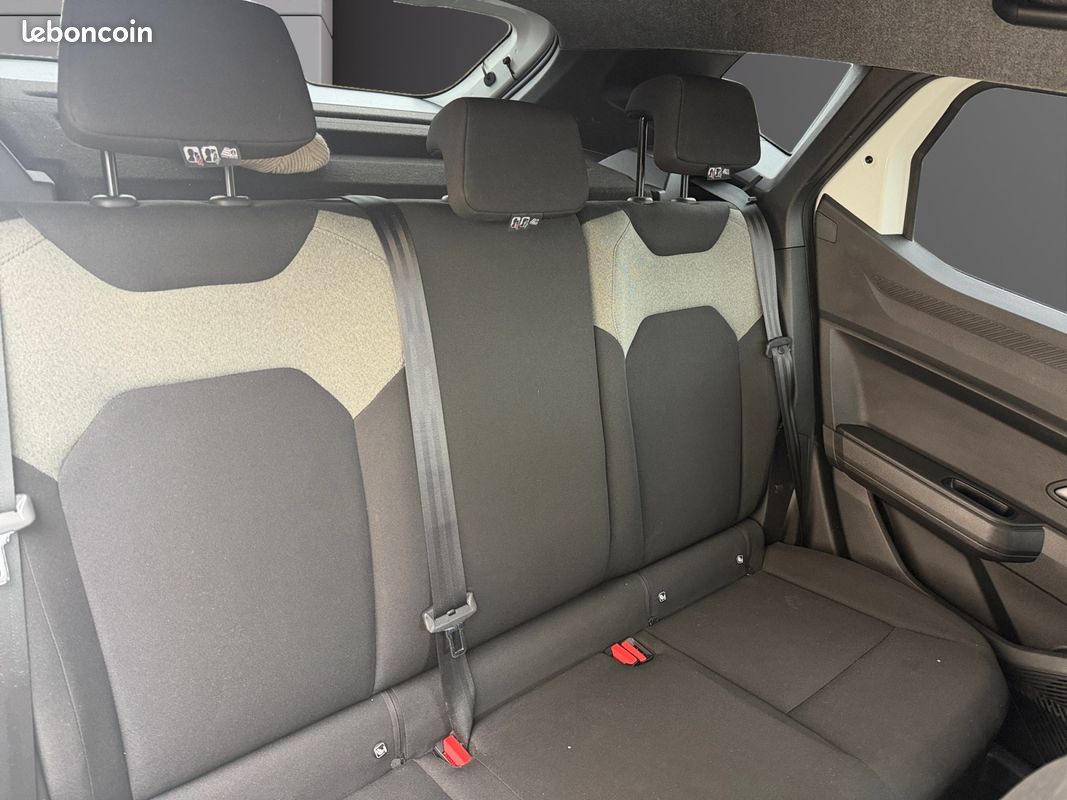 DACIA DUSTER ESSENTIAL 100 Ch 4X2 ESSENCE / GPL Radar AR Régulateur Feux automatiques Garantie 12 mois (image 11)
