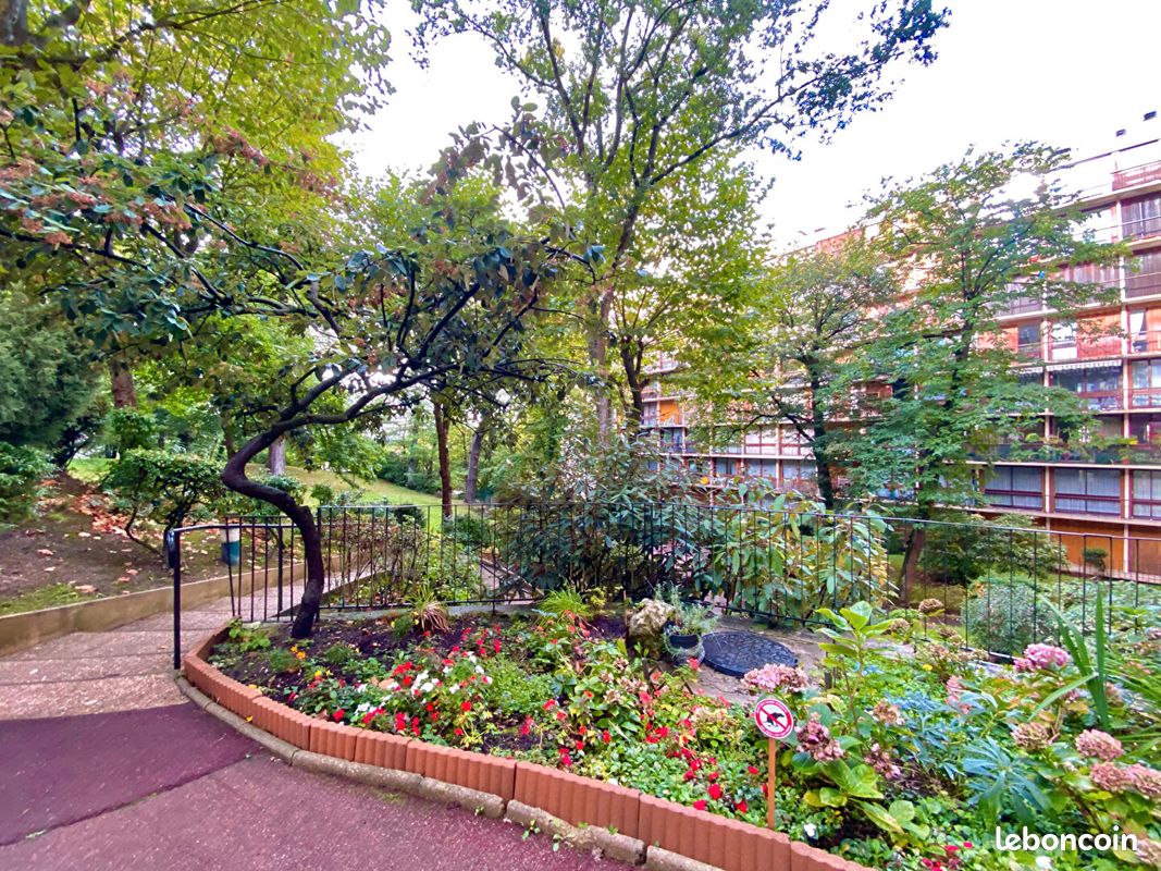 Appartement 4 pièces 84 m² · à Fontenay-le-Fleury · 84 m² · 189 000 €