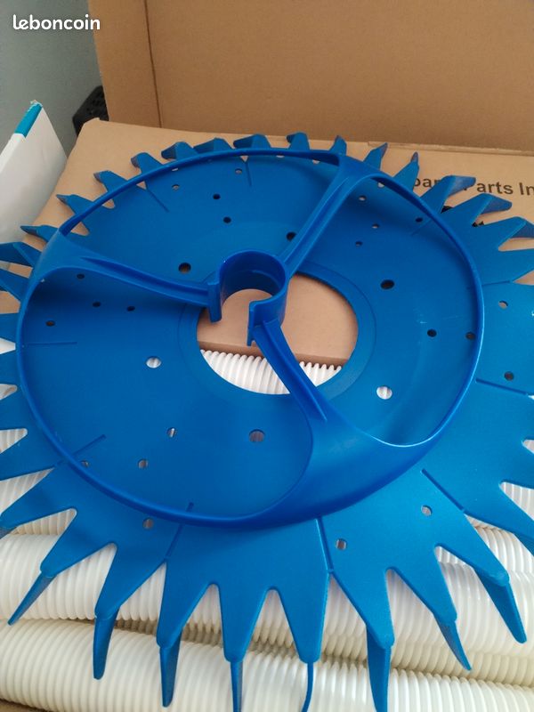 Aspirateur automatique piscine neuf (image 5)