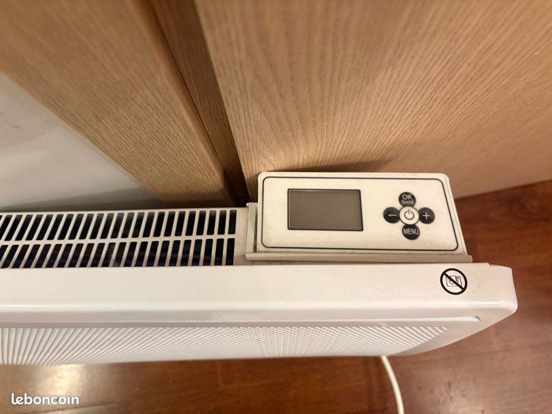 Titre : Radiateurs électriques muraux – 1000W et 1500W (image 4)