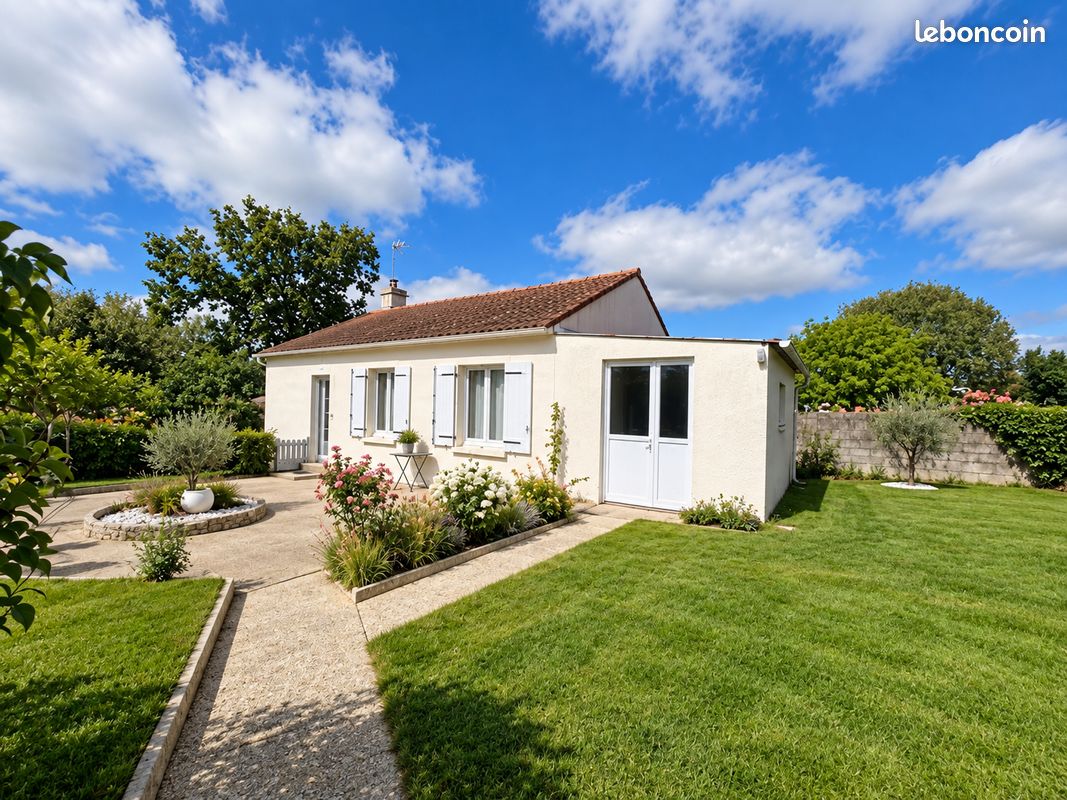 Maison 4 pièces 64 m² · à Coëx · 64 m² · 170 000 €