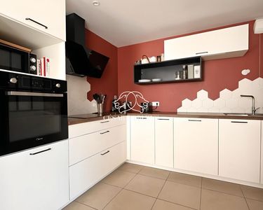 Appartement 260 000 € - 76 m²