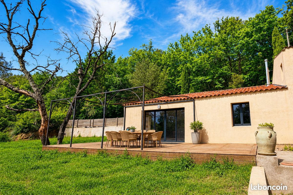 Maison 5 pièces 140 m² · à Solliès-Pont · 140 m² · 485 000 €