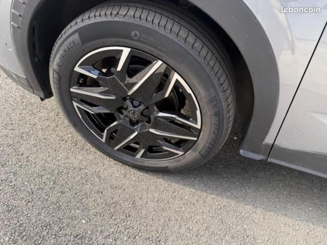Peugeot 3008 Hybrid 145 e-DCS6 GT (image 7)