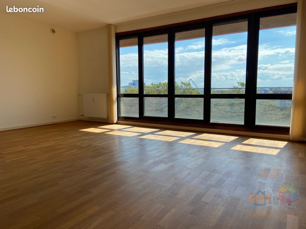 Appartement 4 pièces 104 m² · à Strasbourg · 104 m² · 1 700 €