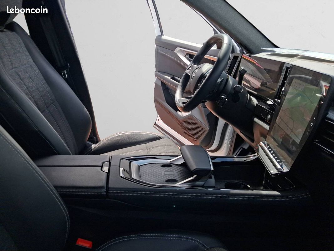 RENAULT Austral E-Tech hybrid 200 Techno (image 15)
