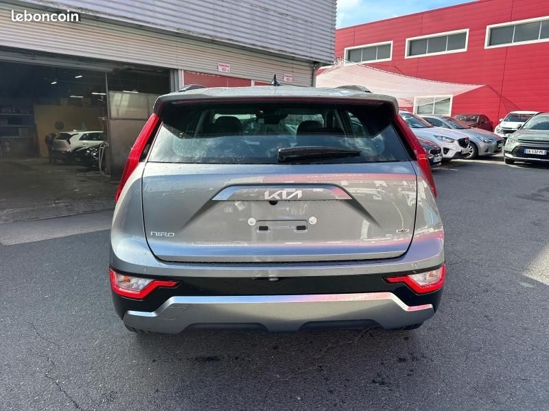 Kia Niro 1.6 GDi 138ch HEV Active Business DCT6 (image 6)