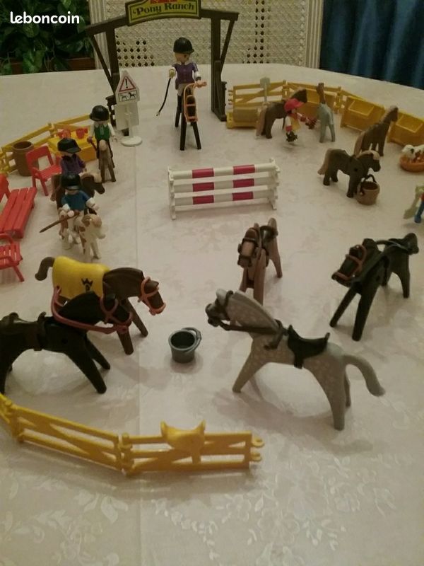 Playmobil Poney Ranch centre d'équitation (image 2)