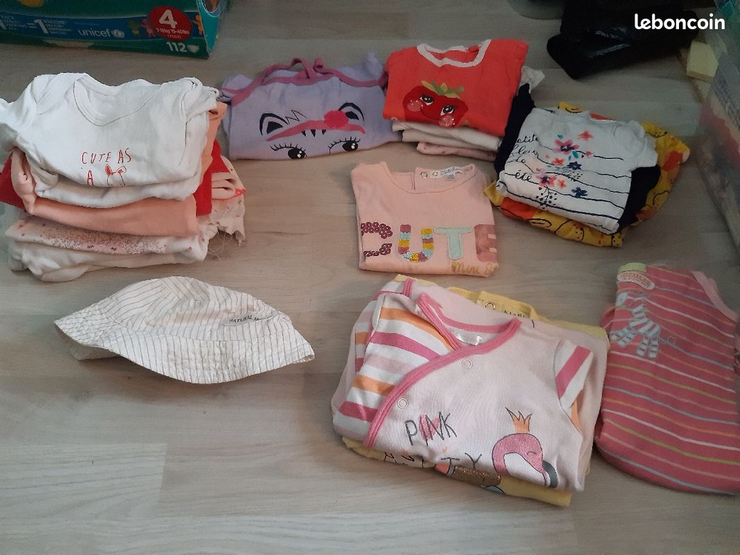 Vend lot vêtements fille 12 mois et 9 mois (image 1)