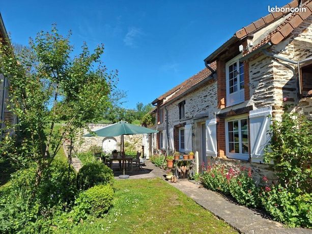 Propriété 4 pièces 253 m²