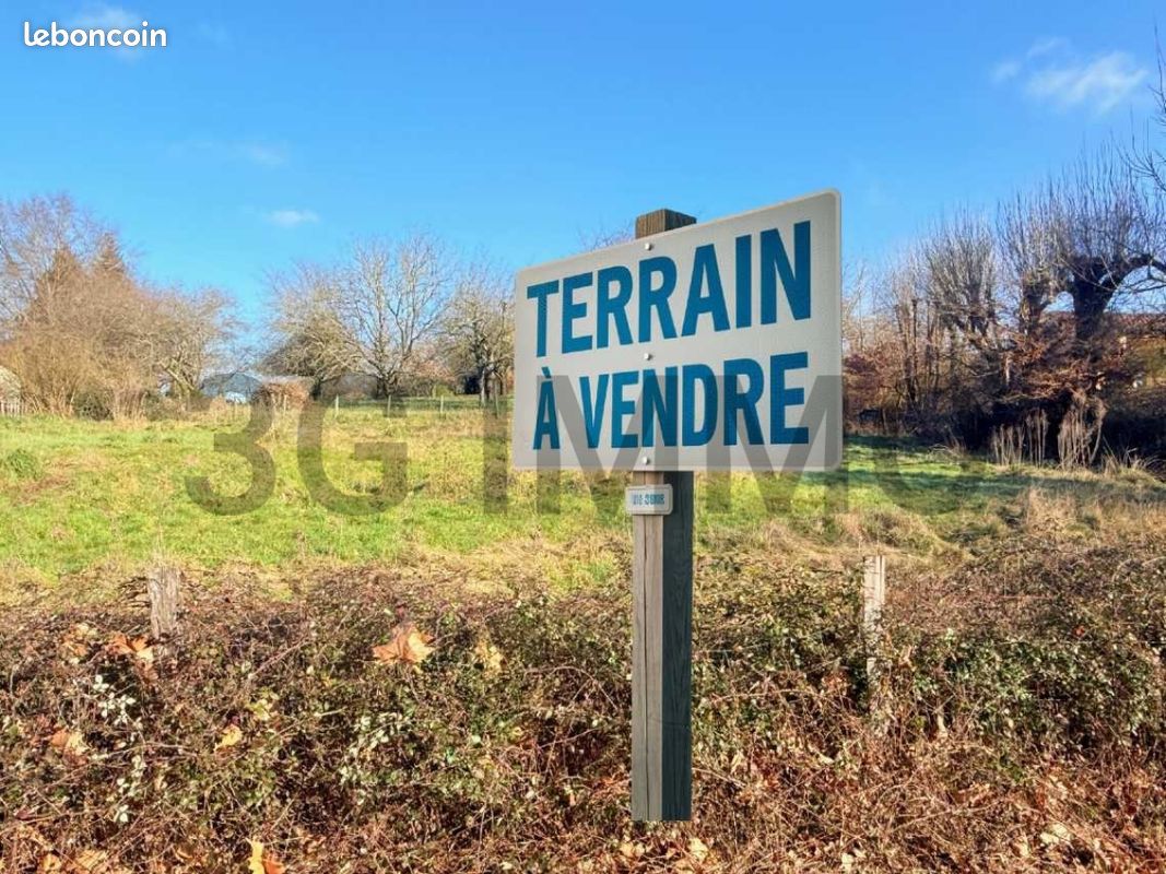 Terrain 1280 m² · à Châtillon-sur-Chalaronne · 190 000 €