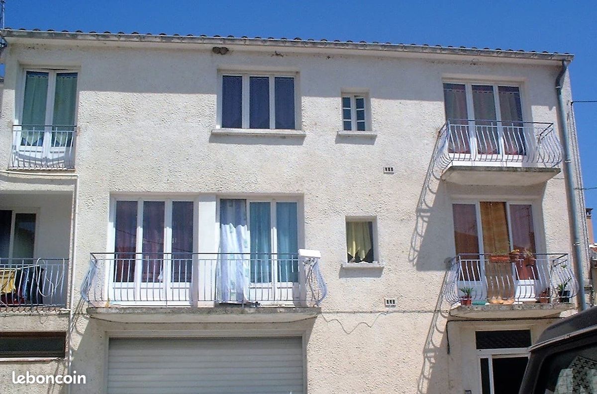 Local commercial 8 pièces 143 m² · à Estagel · 143 m² · 190 000 €