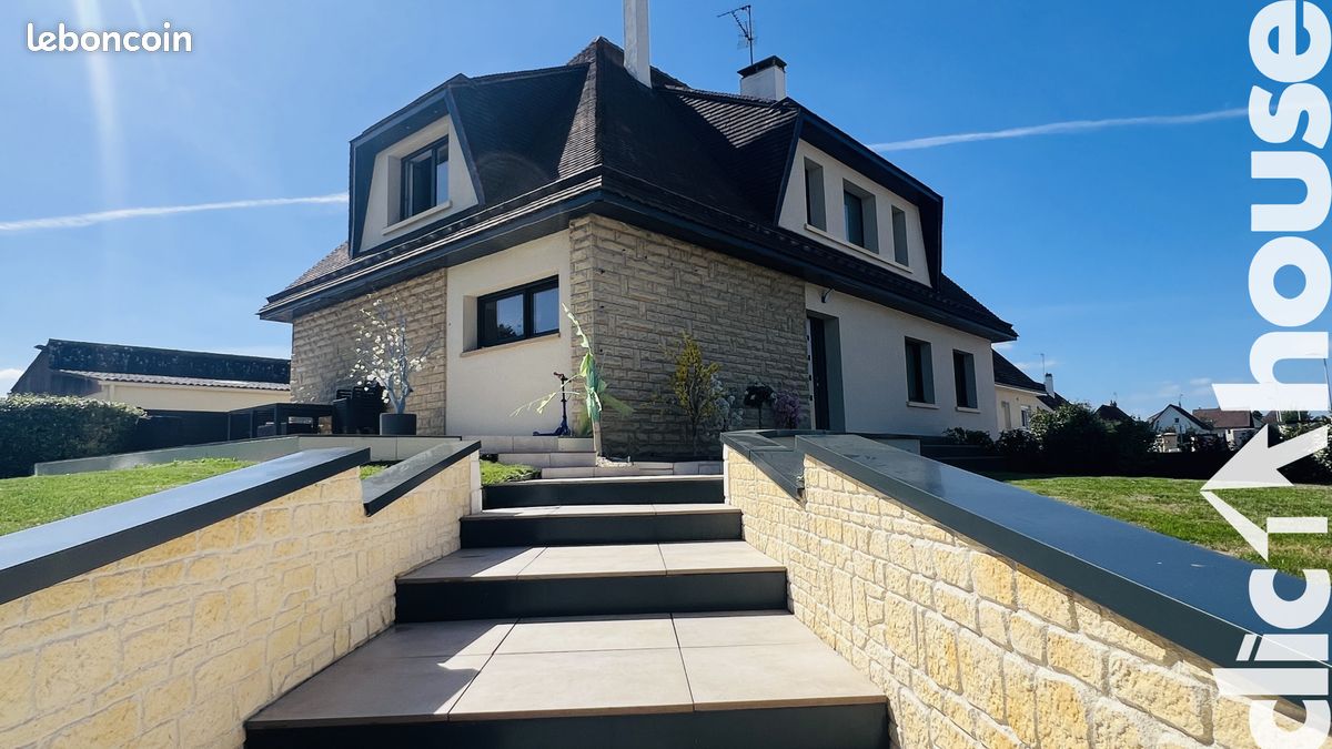 Maison 7 pièces 180 m² · à Thue Et Mue · 180 m² · 439 000 €