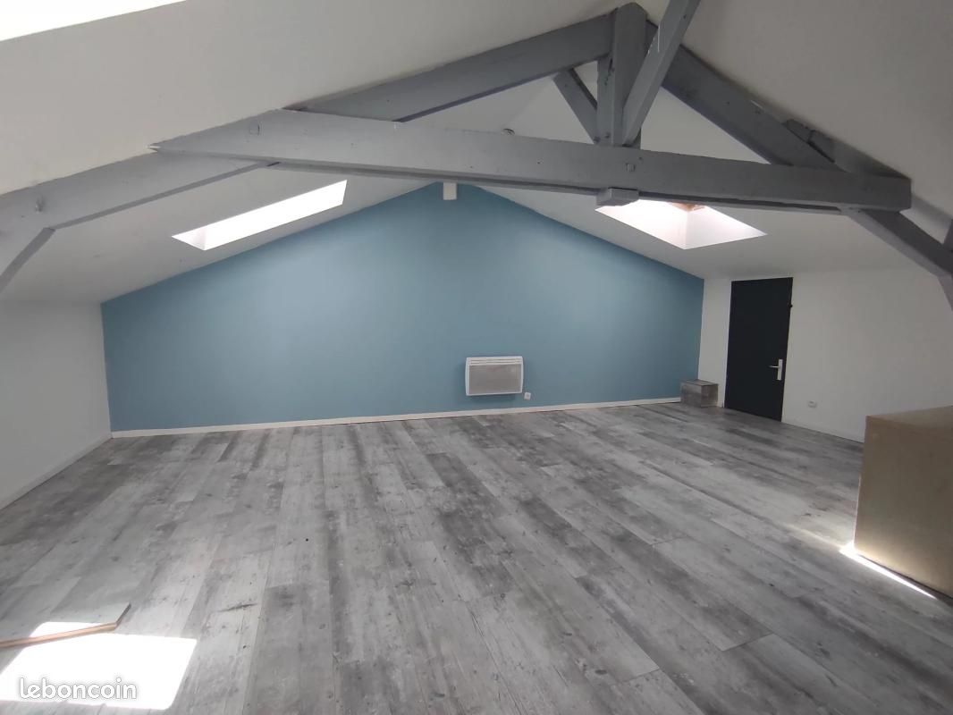 Appartement 5 pièces 95 m² · à Caussade · 95 m² · 110 000 €