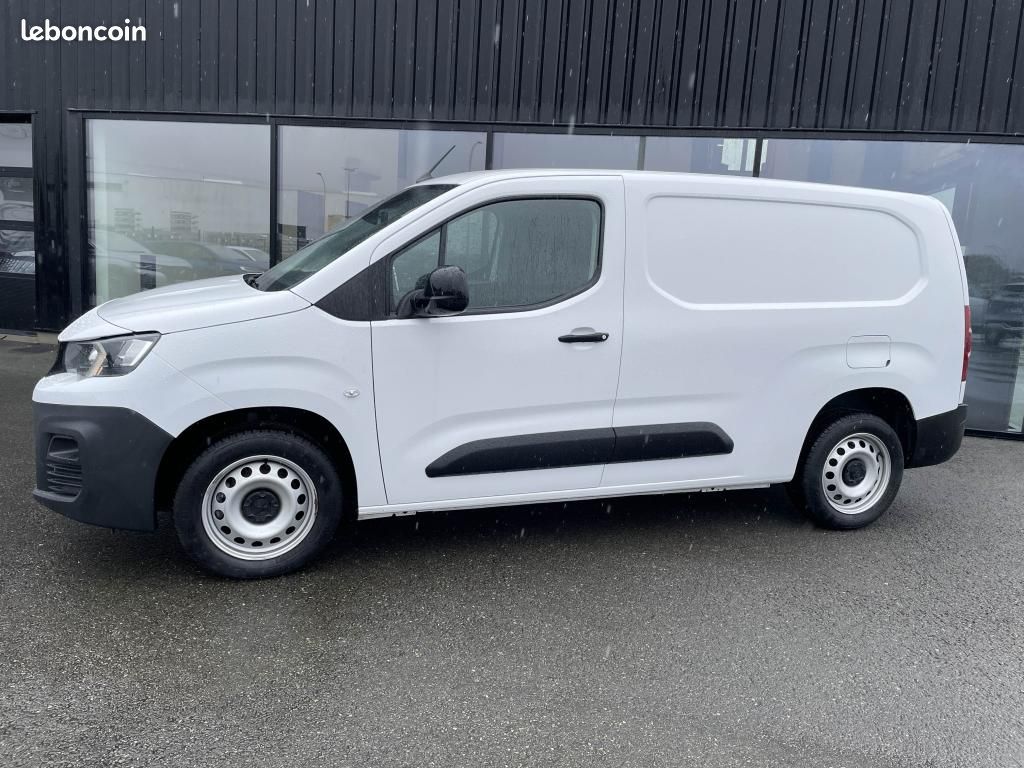 PEUGEOT PARTNER long 950KG 1.5 BlueHDi S&S - 100 3pl III FOURGON Pack Asphalt Connect XL (image 2)