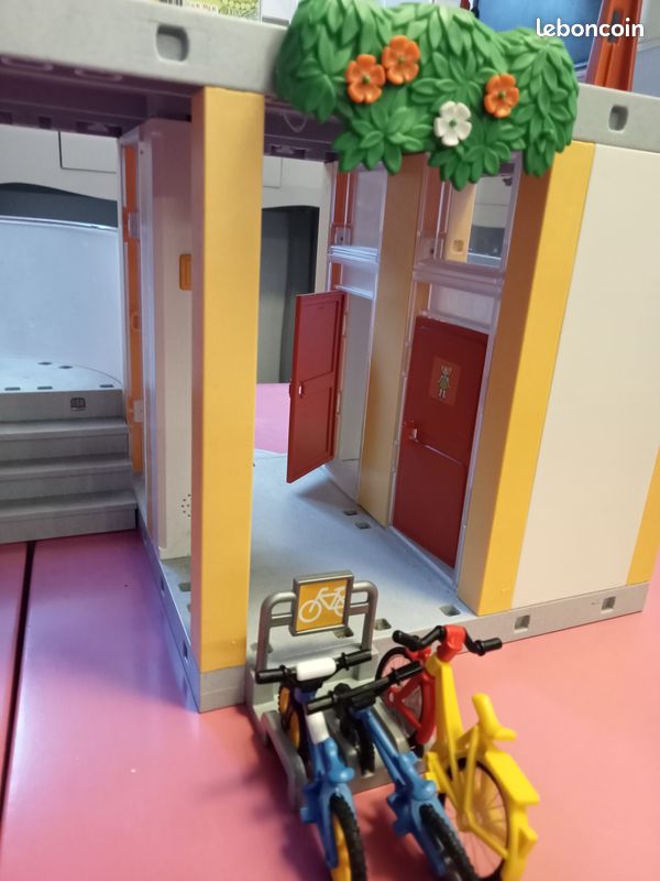 École Playmobil (image 4)