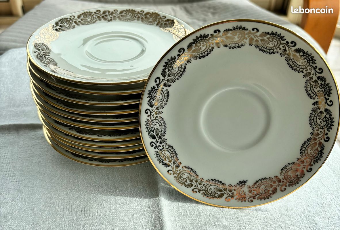 Assiettes en porcelaine (image 2)