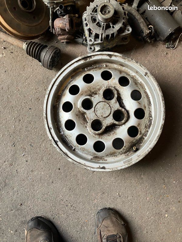 1 jantes 205 gti 115 (image 1)